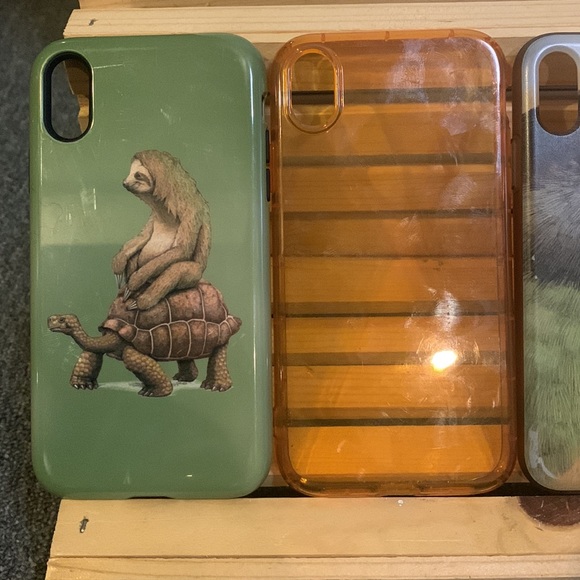 Set of 4 IPhone XR Cases - Picture 2 of 3